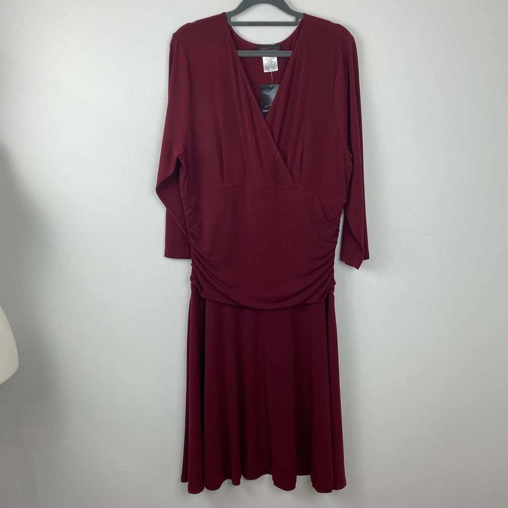 Rekucci dress color burgundy plus size 14 W